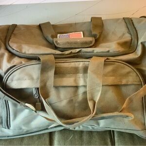 Men's Olive Green Duffel Bag